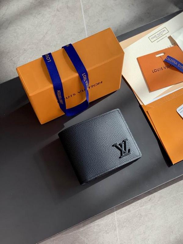 LV Wallets 178